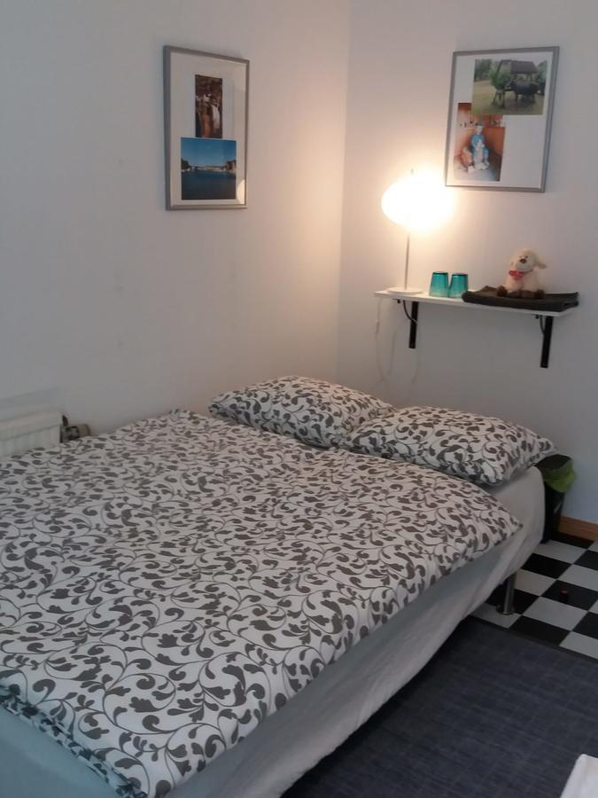Myb&B & Guesthouse Lonneberga-Silverdalen ภายนอก รูปภาพ